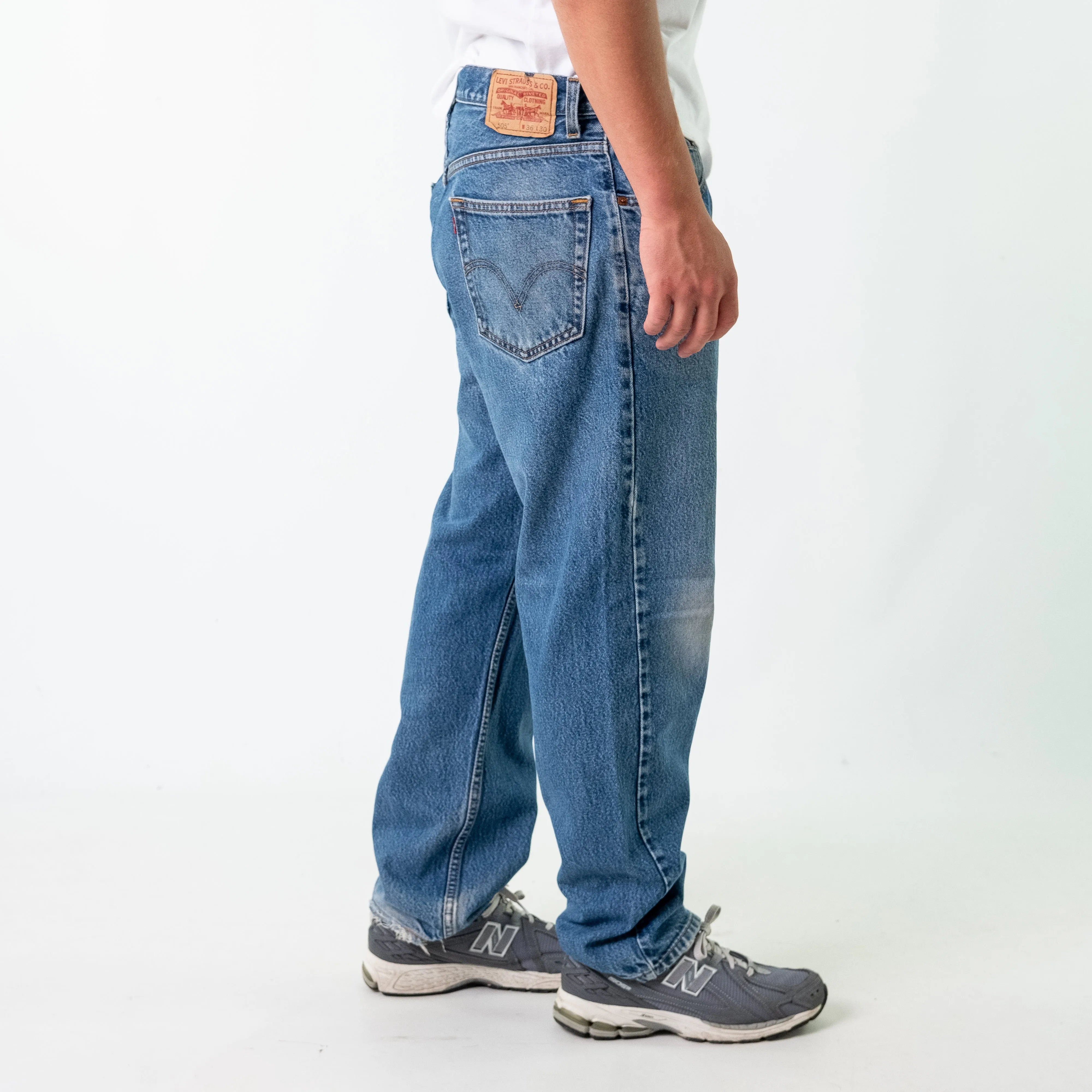 Blue 90s Levi's 505 Denim Jeans Baggy Pants (36x30)