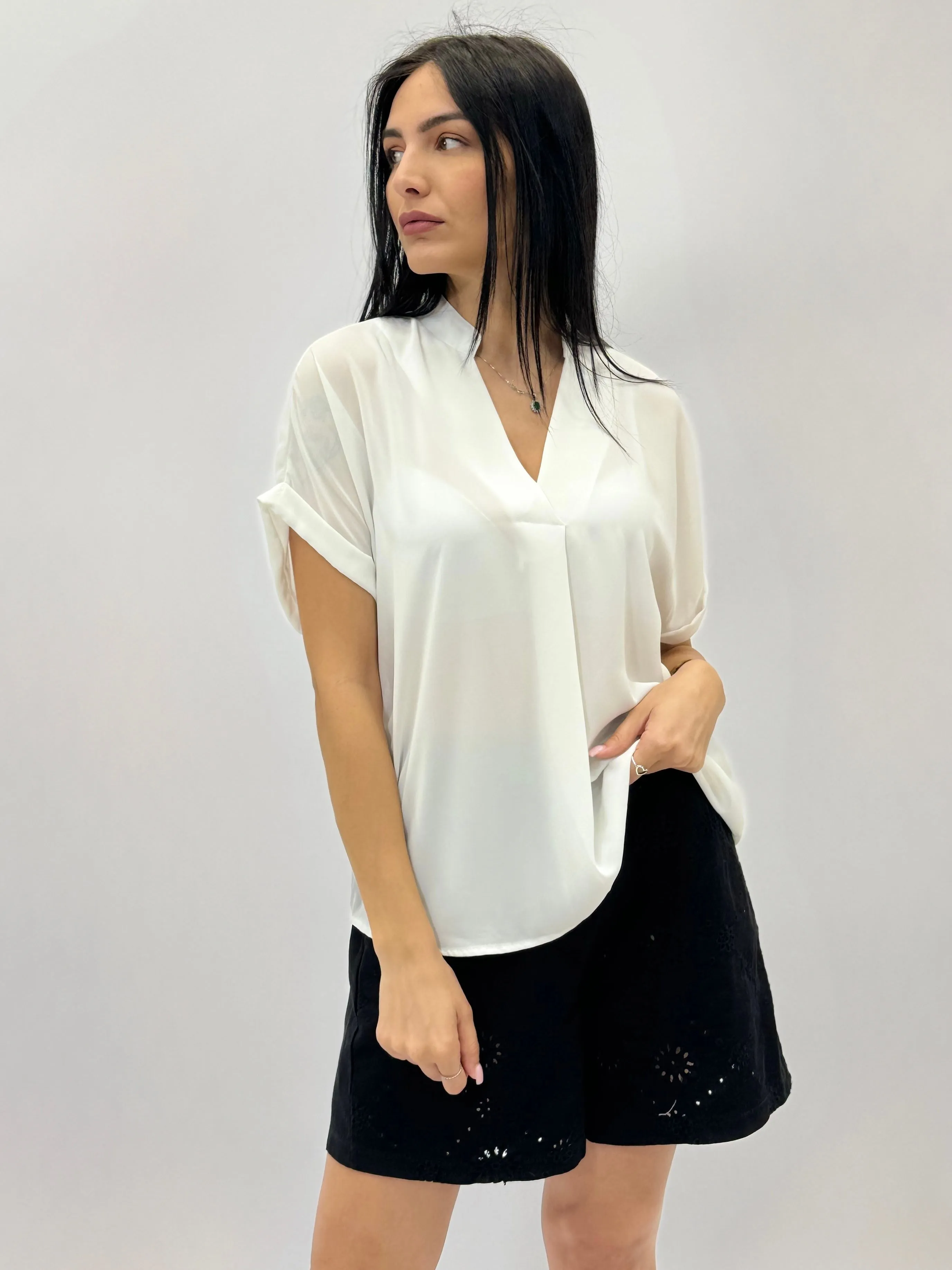 Blusa leggera con scollo alla coreana