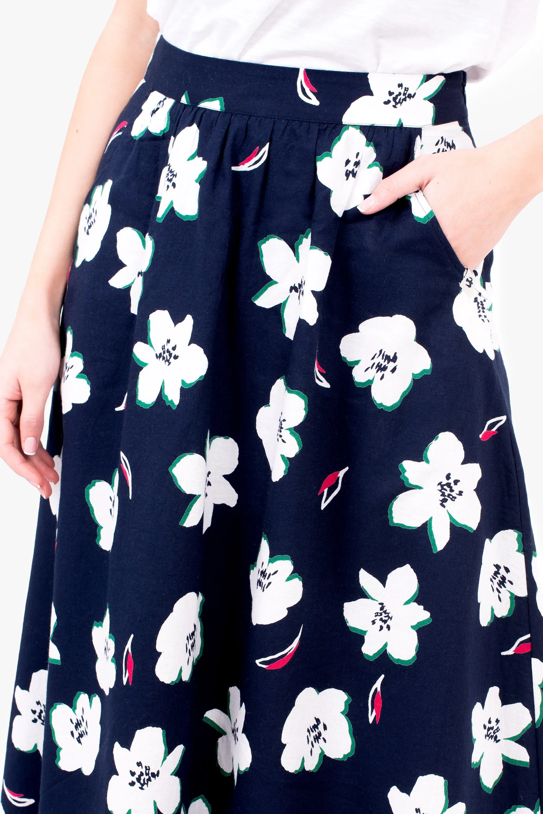 Floating Lilly Midi Skirt