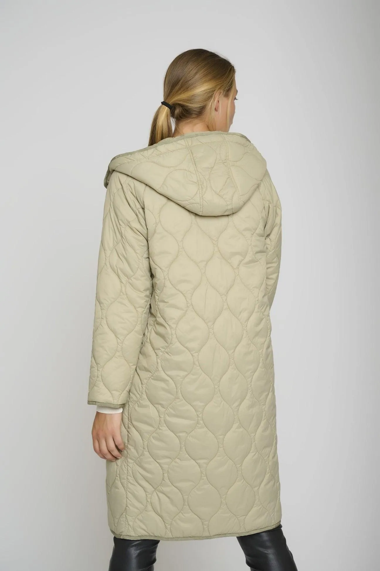 Kimo Lightweight Quilted Coat