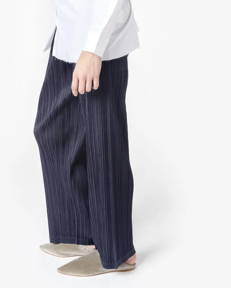 Long Pant in Navy