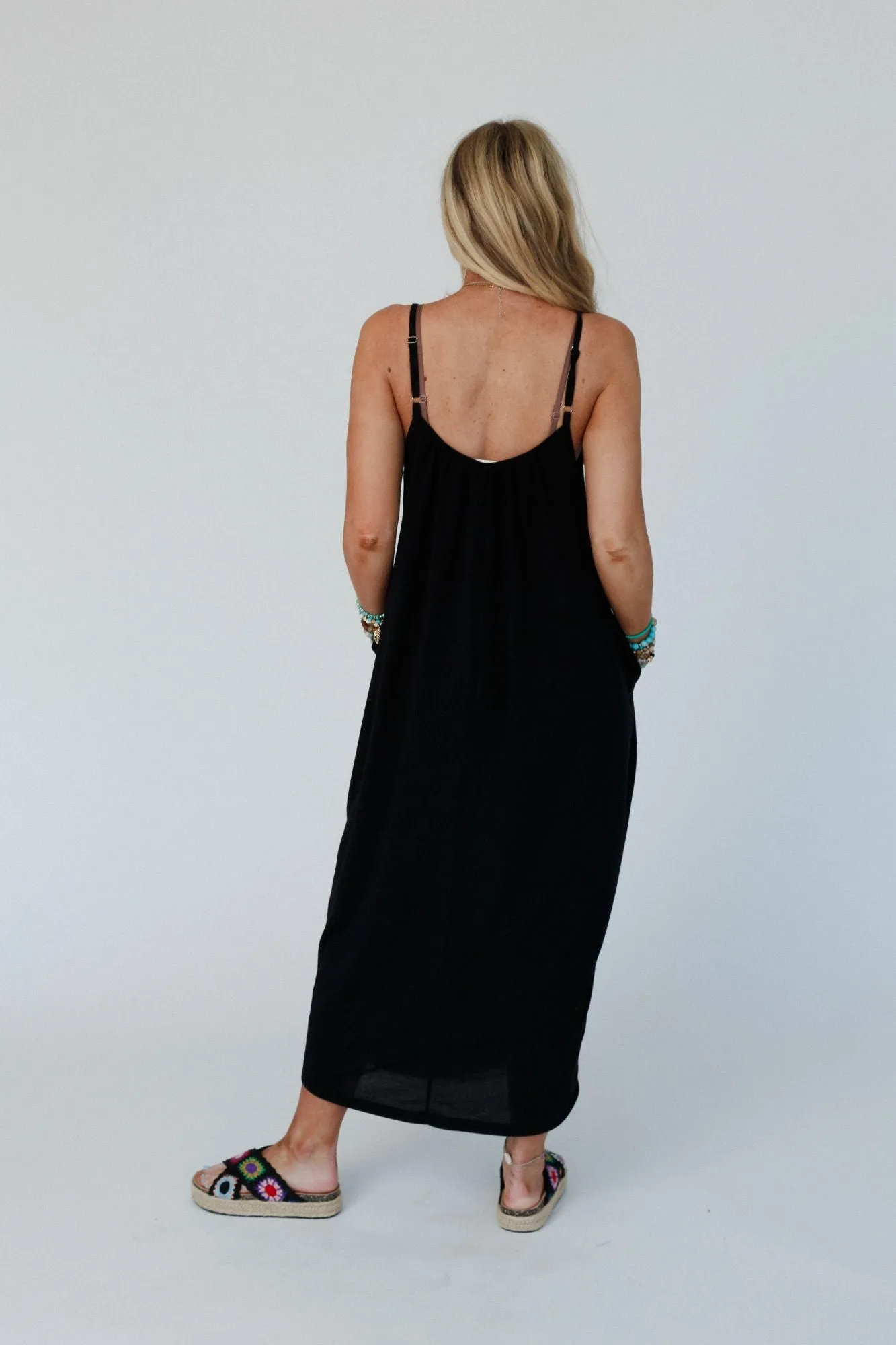 Simple Serene Maxi Dress - Black